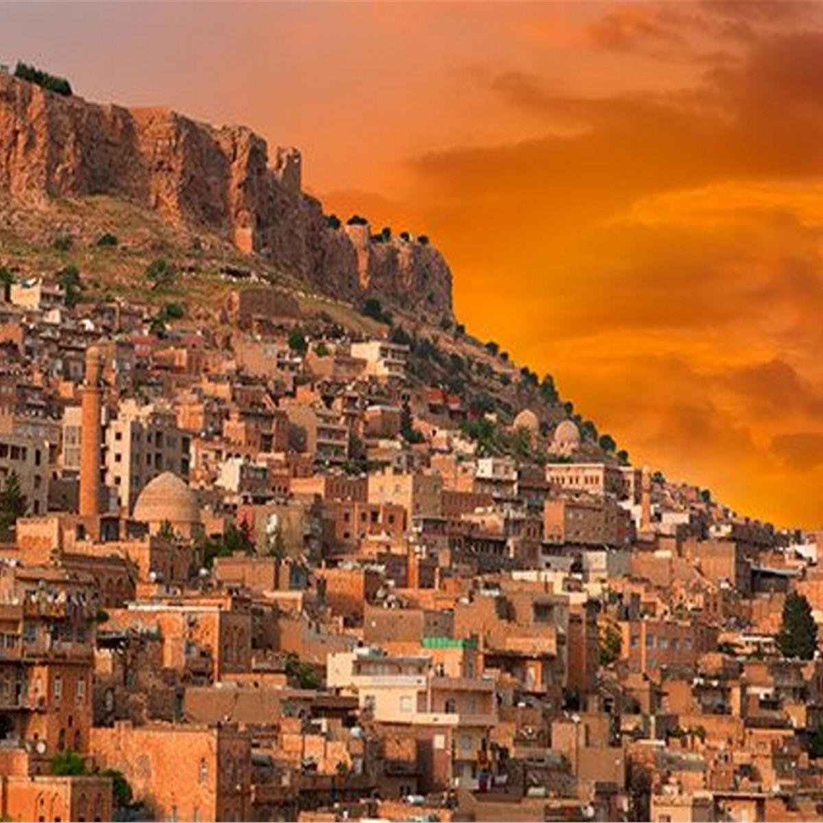 İzmir çıkışlı Uçaklı 2 gece 3 gün Butik Mardin ve Diyarbakır Turu
