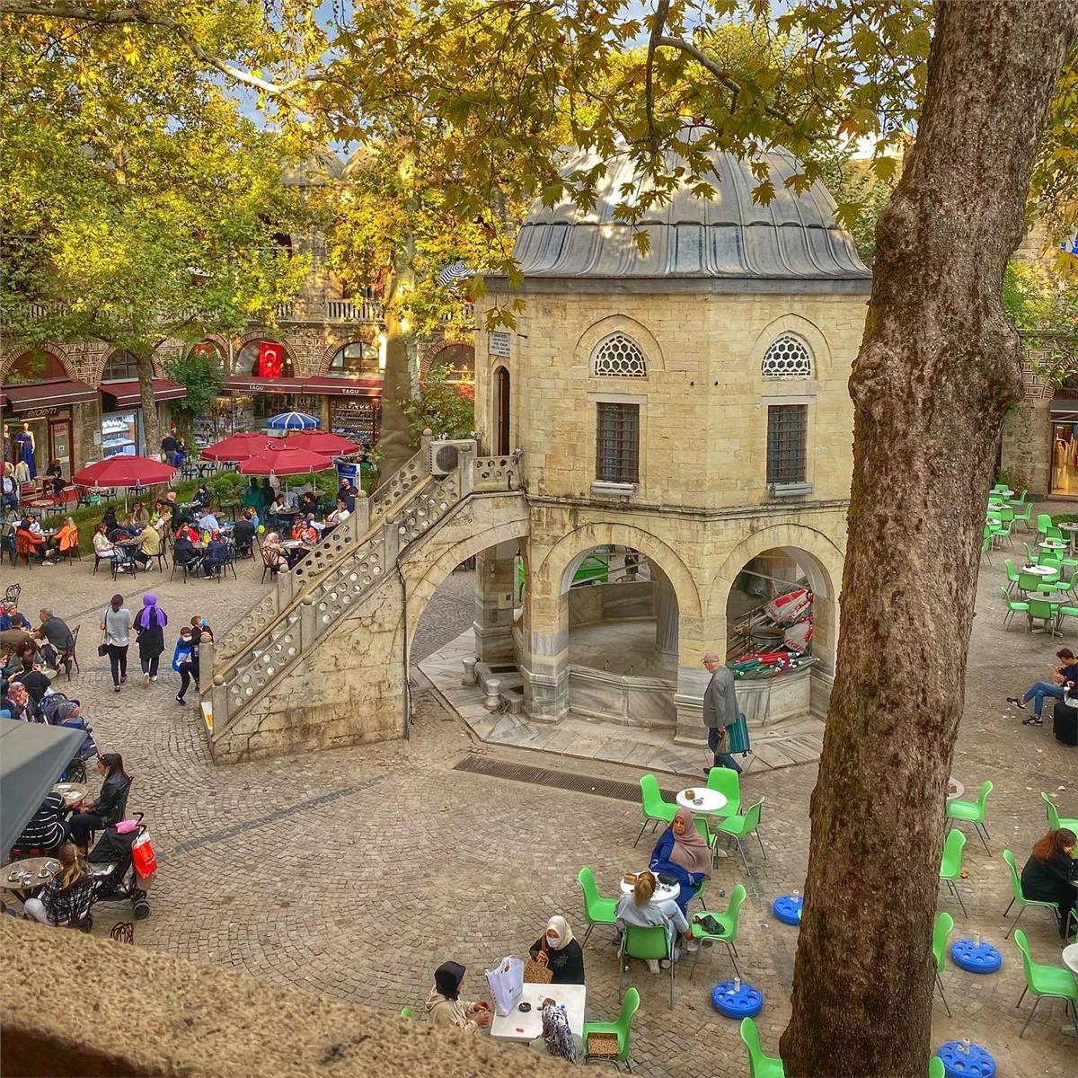 İzmir Çıkışlı 1 gece 2 gün Ulucamii, Cumalıkızık, Gölyazı ile Bursa Uludağ Kar Keyfi Turu