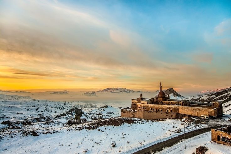 İzmir'den Uçaklı 4 Gece 5 Gün Konaklamalı Doğu Ekspresi İle Doğu Anadolu Turu