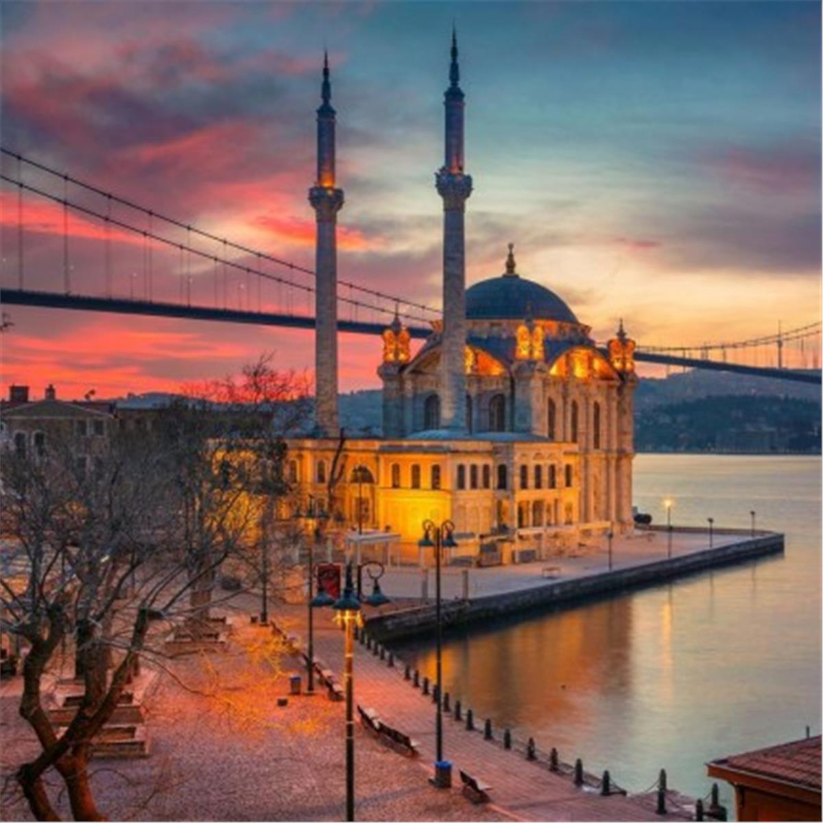 İZMIR'DEN KALKIŞLI 1 GECE 2 GÜN KONAKLAMALI İSTANBUL VE KARTEPE TURU