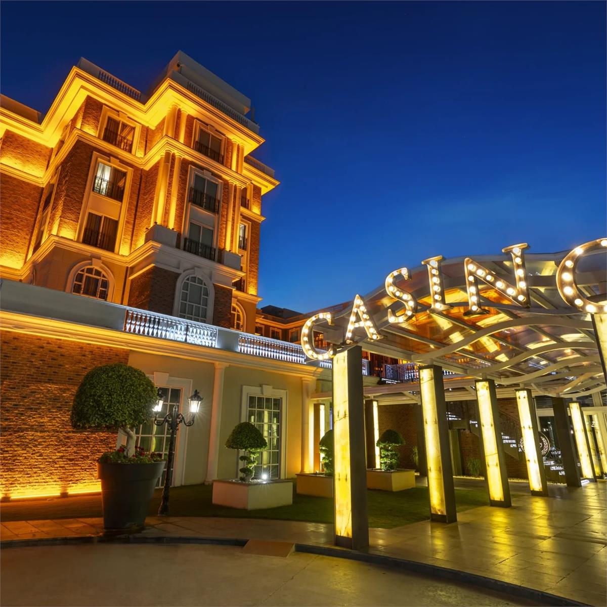 KAYA PALAZZO RESORT TAM PANSIYON PLUS KONAKLAMA SEÇENEKLERI