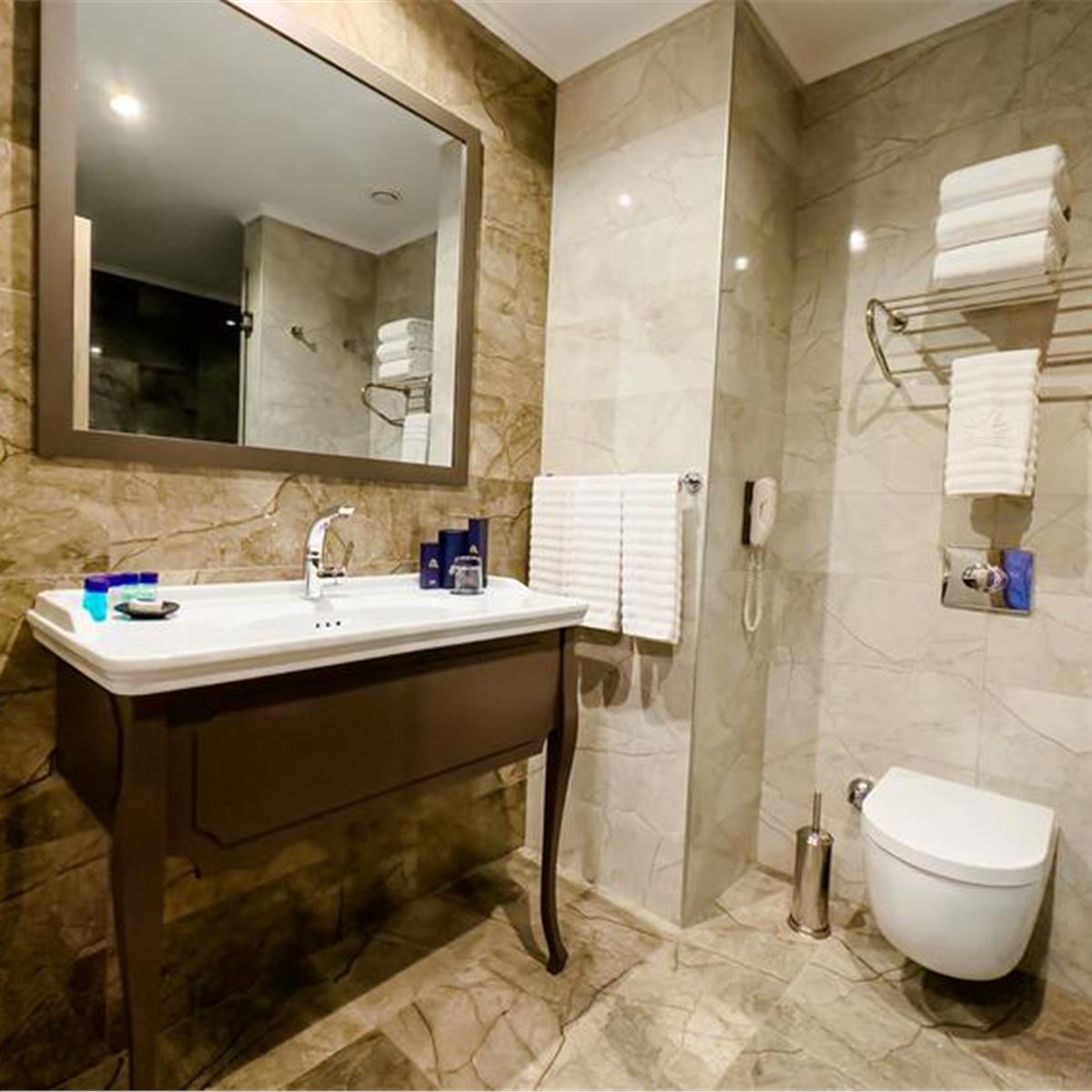 THE ARKIN İSKELE HOTEL ULTRA HERŞEY DAHIL KONAKLAMA