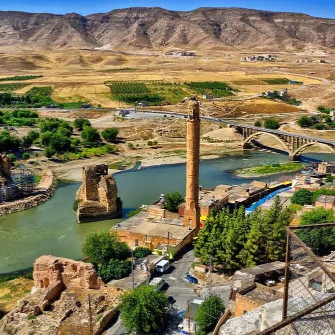 İzmir'den Kalkışlı Uçaklı ve 4 Gece 5 Gün Konaklamalı Gap Turu (Adana Gidiş - Adana Dönüş)