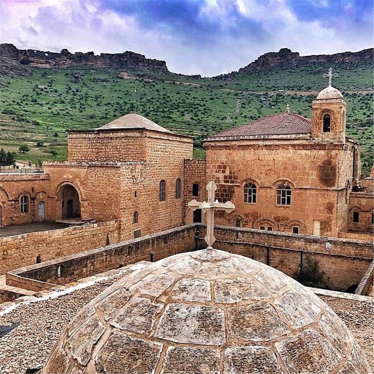 İzmir çıkışlı Uçaklı 2 gece 3 gün Butik Mardin ve Diyarbakır Turu