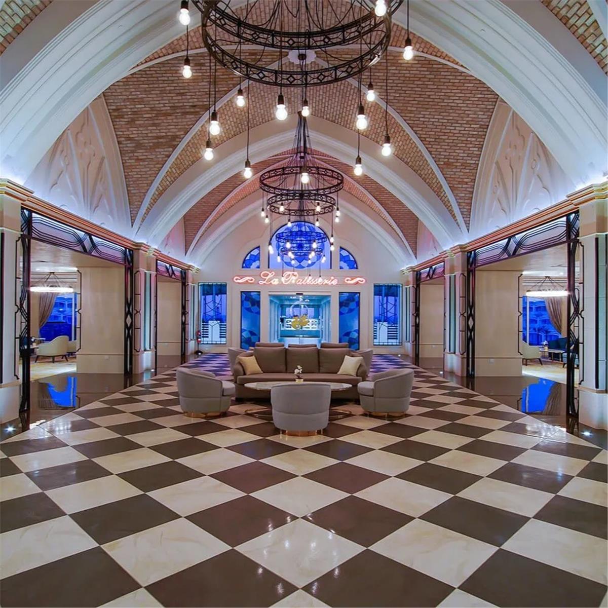 3 GECE 4 GÜN KONAKLAMALI LIMAK CYPRUS DELUXE HOTEL'DE İREM DERICI YILBAŞI GALASI