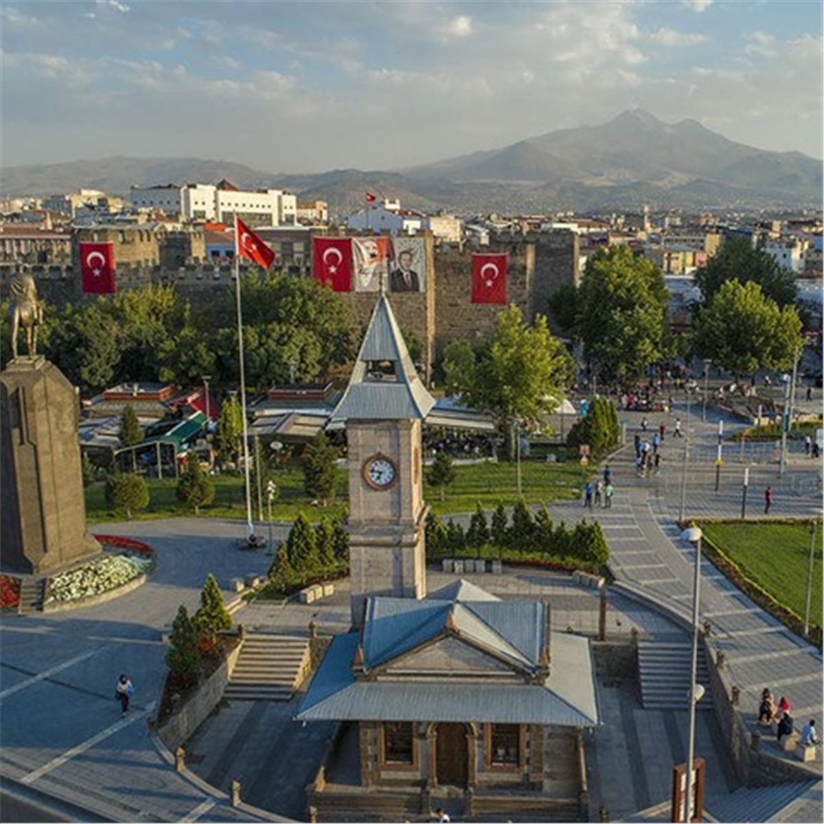 İZMIR ÇIKIŞLI 6 GECE 7 GÜN KONAKLAMALI MUNZUR VE VAN İLE BÜYÜLÜ DOĞU ANADOLU TURU