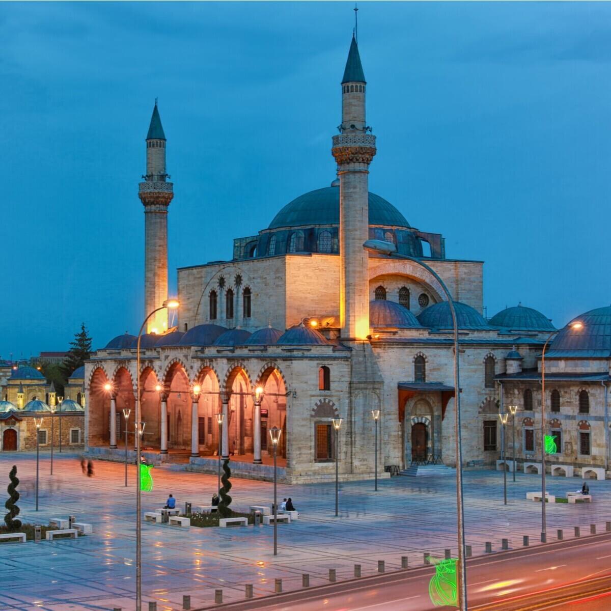 İzmir Çıkışlı 2 gece 3 gün Konaklamalı Kapadokya ve Konya Turu