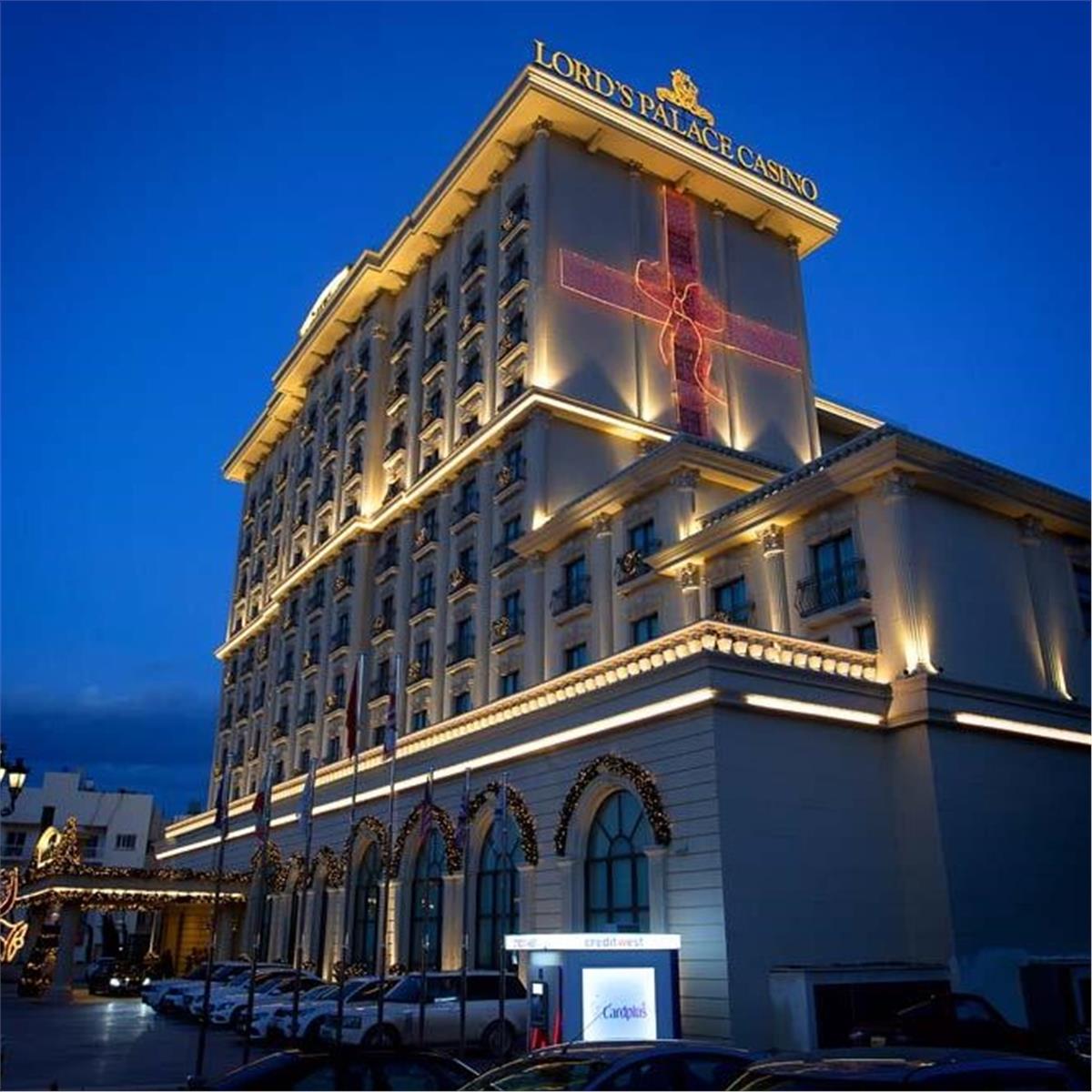 LORD’S PALACE HOTEL TAM PANSIYON PLUS KONAKLAMA SEÇENEKLERI