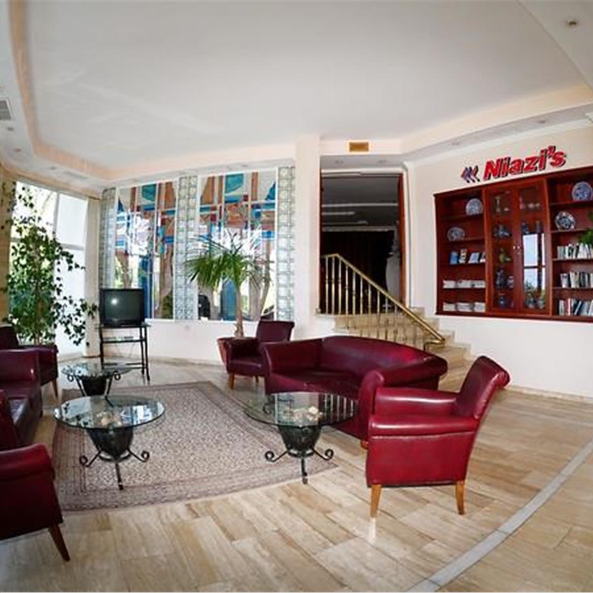 DENIZ KIZI HOTEL YARIM PANSIYON
