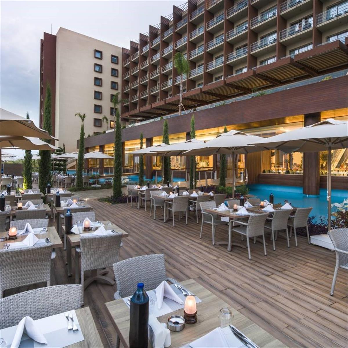 İzmir'den Uçak Bileti ve Otel Transferi Dahil 2 Gece 3 Gün Konaklamalı UHD Kıbrıs Concorde Luxury Resort'ta Mustafa Sandal Yılbaşı Galası 41.999 TL'den Başlayan Fırsatlarla