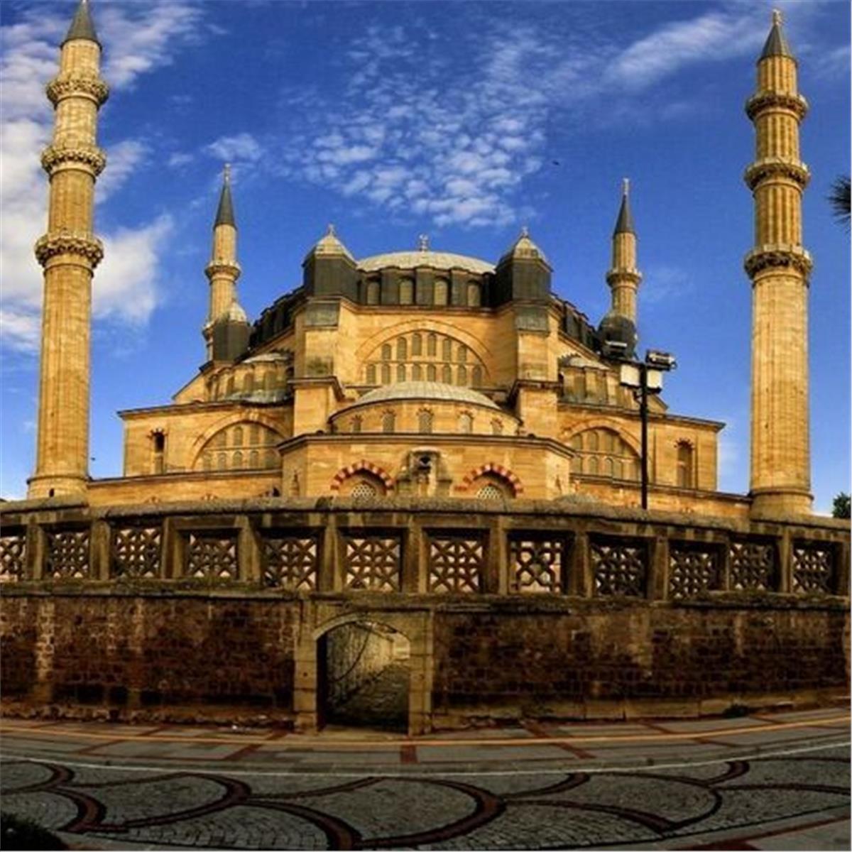 2 GECE 3 GÜN KONAKLAMALI TRAKYA EDIRNE İĞNEADA ILE LONGOZ ORMANLARI TURU