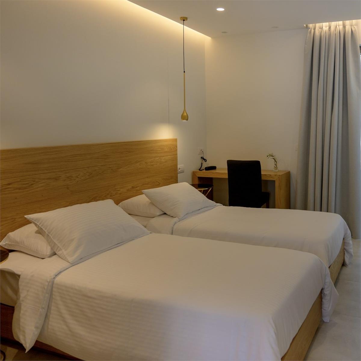 İZMIR ÇIKIŞLI YILBAŞI ÖZEL 2 GECE 3 GÜN 5* MYTCHAL COAST HOTEL KONAKLAMALI MIDILLI TURU ÜSTELIK GALA YEMEĞI DAHIL