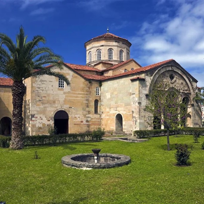 İzmir'den Otobüslü 2 Gece 3 Gün Konaklamalı Kazanlık Gül Festivali Turu. Üstelik Sofya Şehir Turu Dahil.