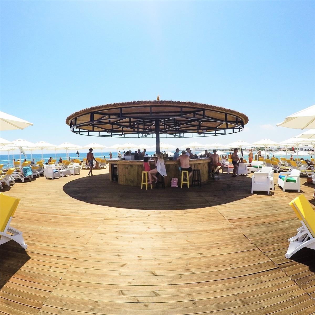 KIBRIS SALAMIS BAY CONTI RESORT HOTEL'DE GÜLDEN YILBAŞI GALASI