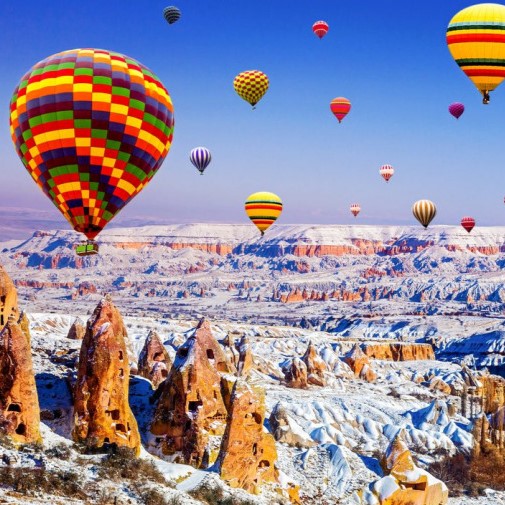 İzmir'den Otobüs İle Çıkışlı 2 Gece 3 Gün 5 Yıldız Konaklamalı Kapadokya, Kayseri ve Erciyes Kayak Merkezi Turu