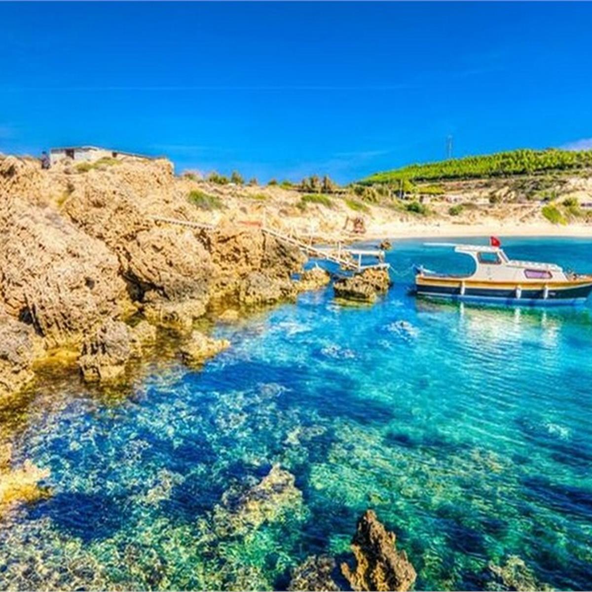Bozcaada deniz manzarası