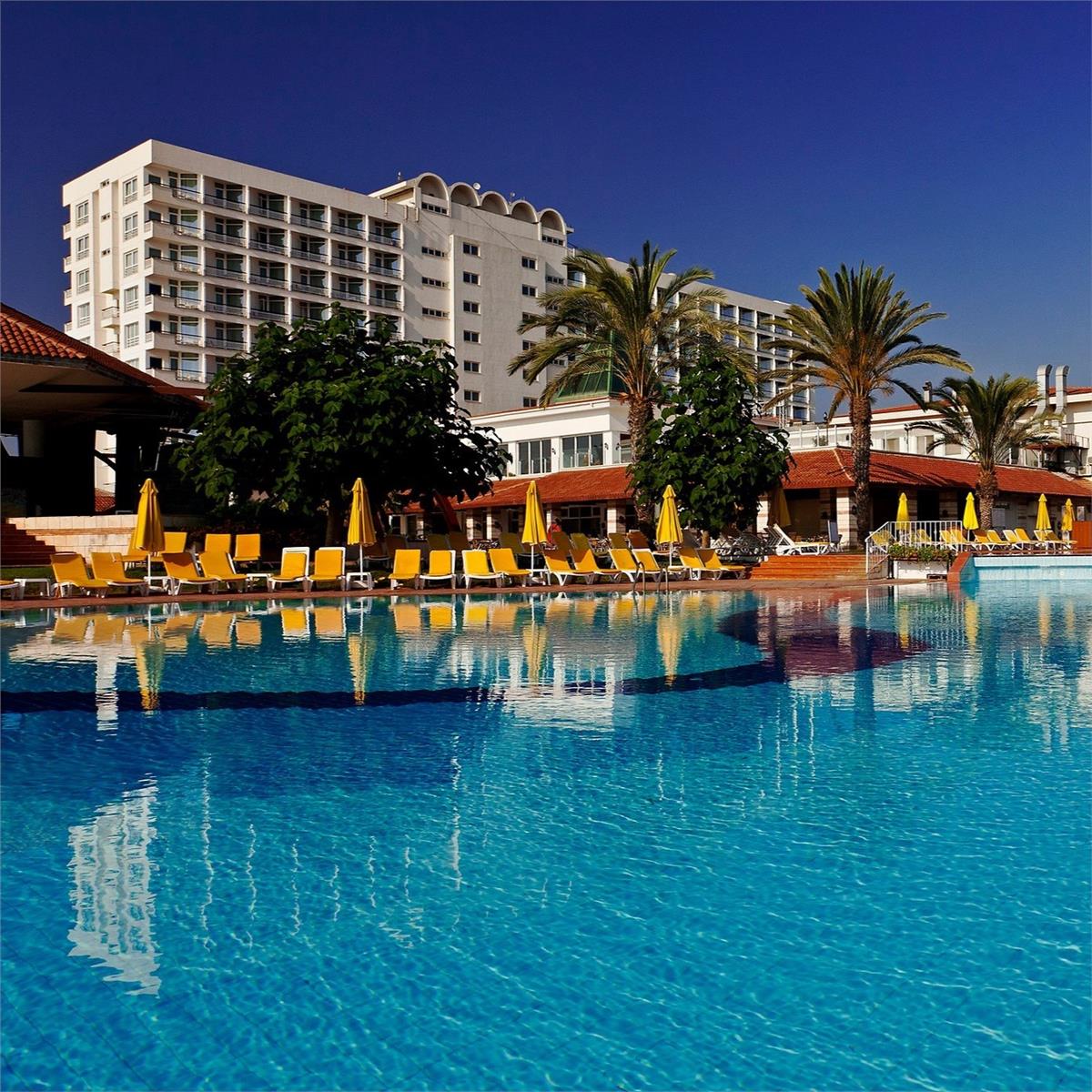 KIBRIS SALAMIS BAY CONTI RESORT HOTEL ULTRA HERŞEY DAHIL KONAKLAMA SEÇENEKLERI