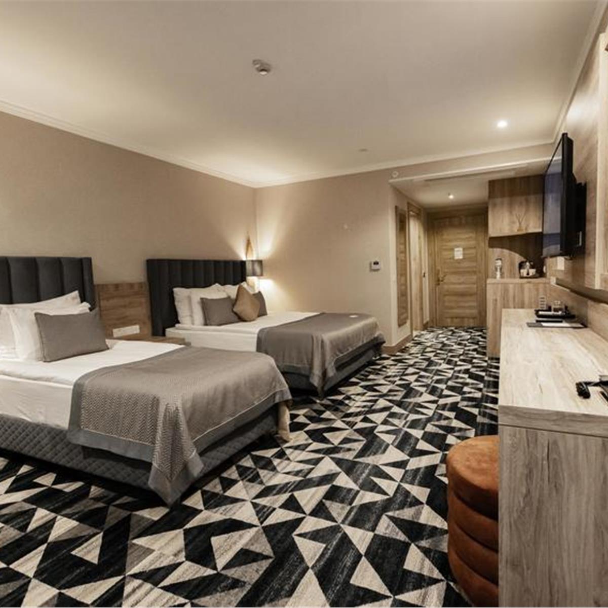 THE ARKIN İSKELE HOTEL ULTRA HERŞEY DAHIL KONAKLAMA