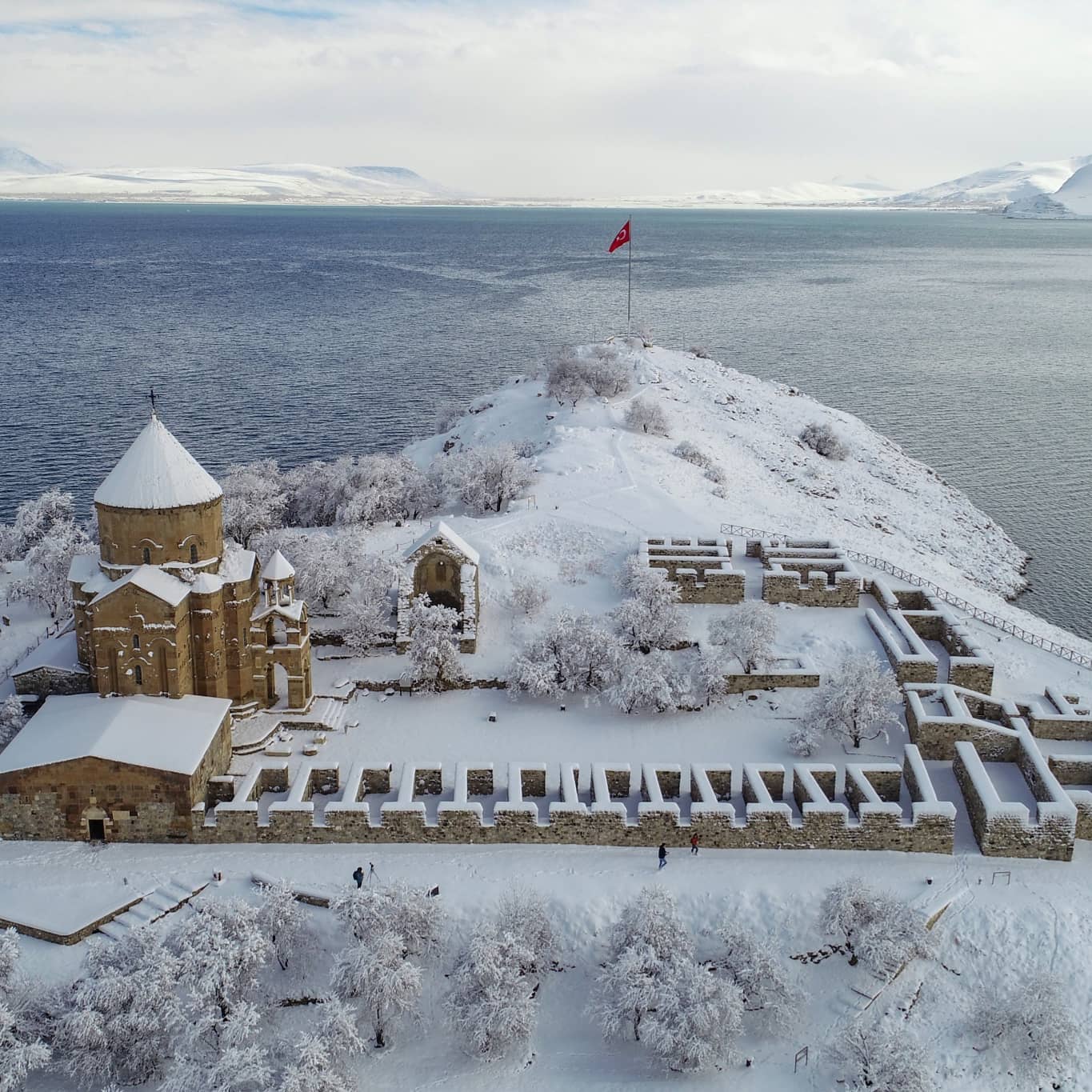 İzmir'den Uçaklı 4 Gece 5 Gün Konaklamalı Doğu Ekspresi İle Doğu Anadolu Turu