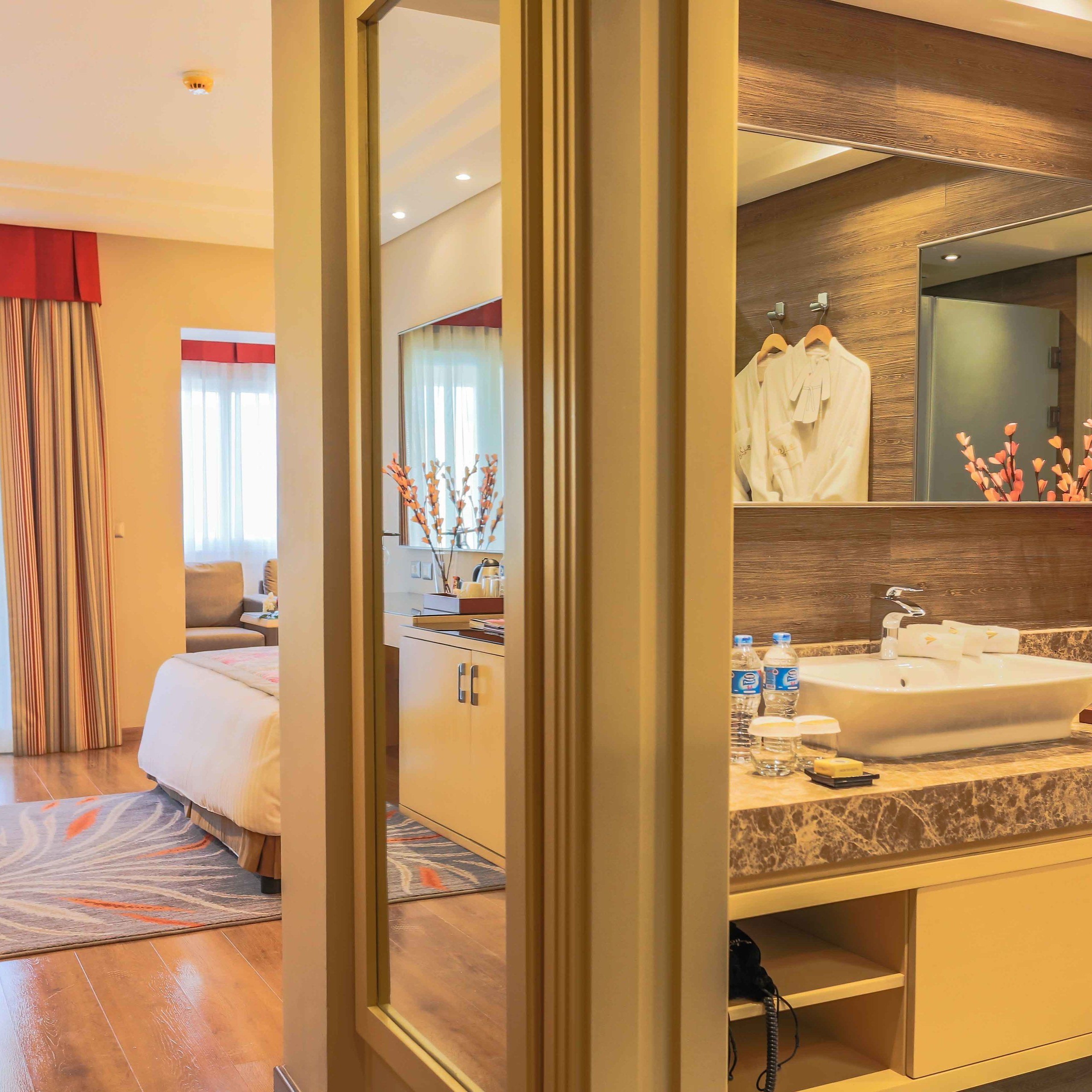 İzmir'den Kalkışlı Uçaklı ve 3 Gece 4 Gün 5 Yıldızlı Rixos Premium Seagate Hotel Konaklamalı Sharm El Sheikh Turu