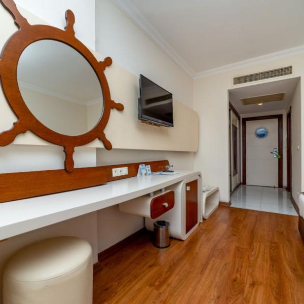 ANTALYA TRANSATLANTIK HOTEL & SPA