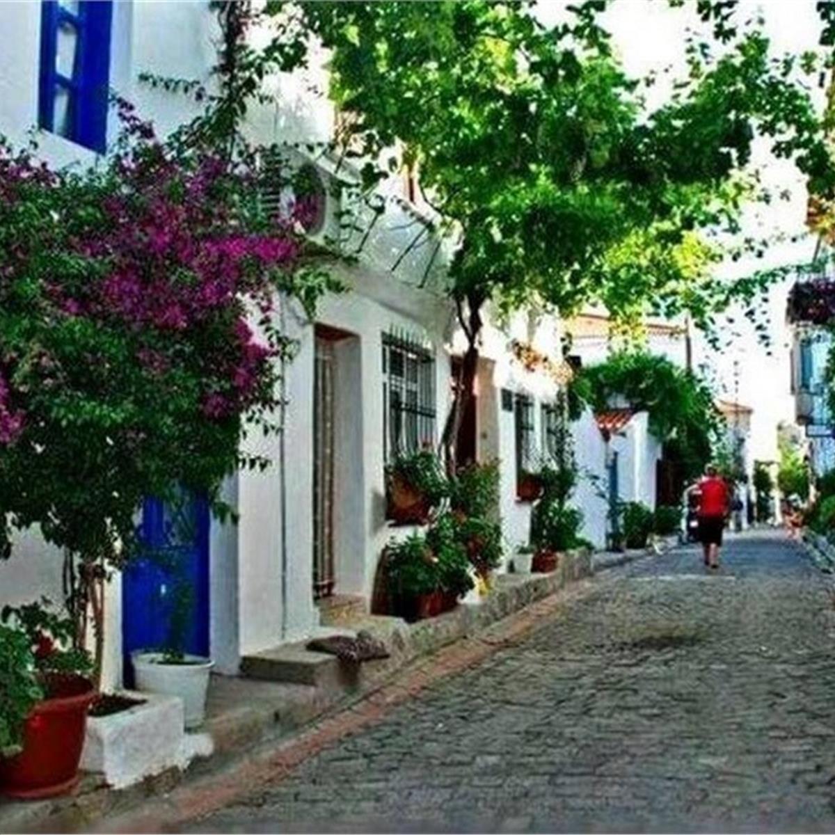 gökçeada sokak görünüm