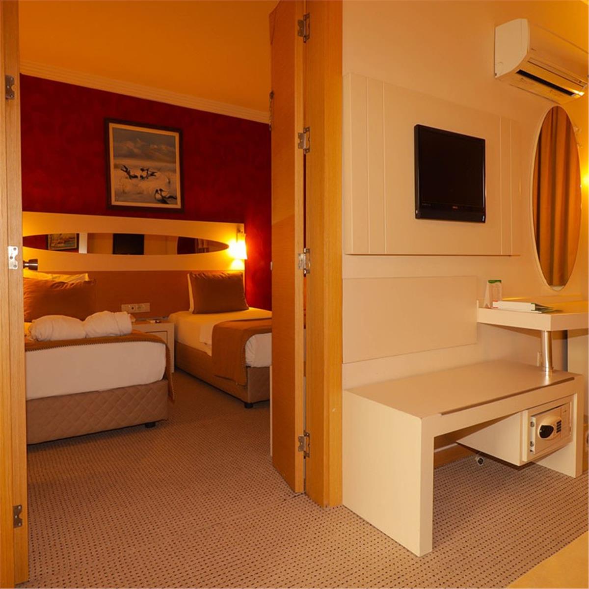 1 GECE 2 GÜN 5* LYCUS RIVER THERMAL &SPA HOTEL KONAKLAMALI PAMUKKALE NIKFER KAYAK MERKEZI TURU