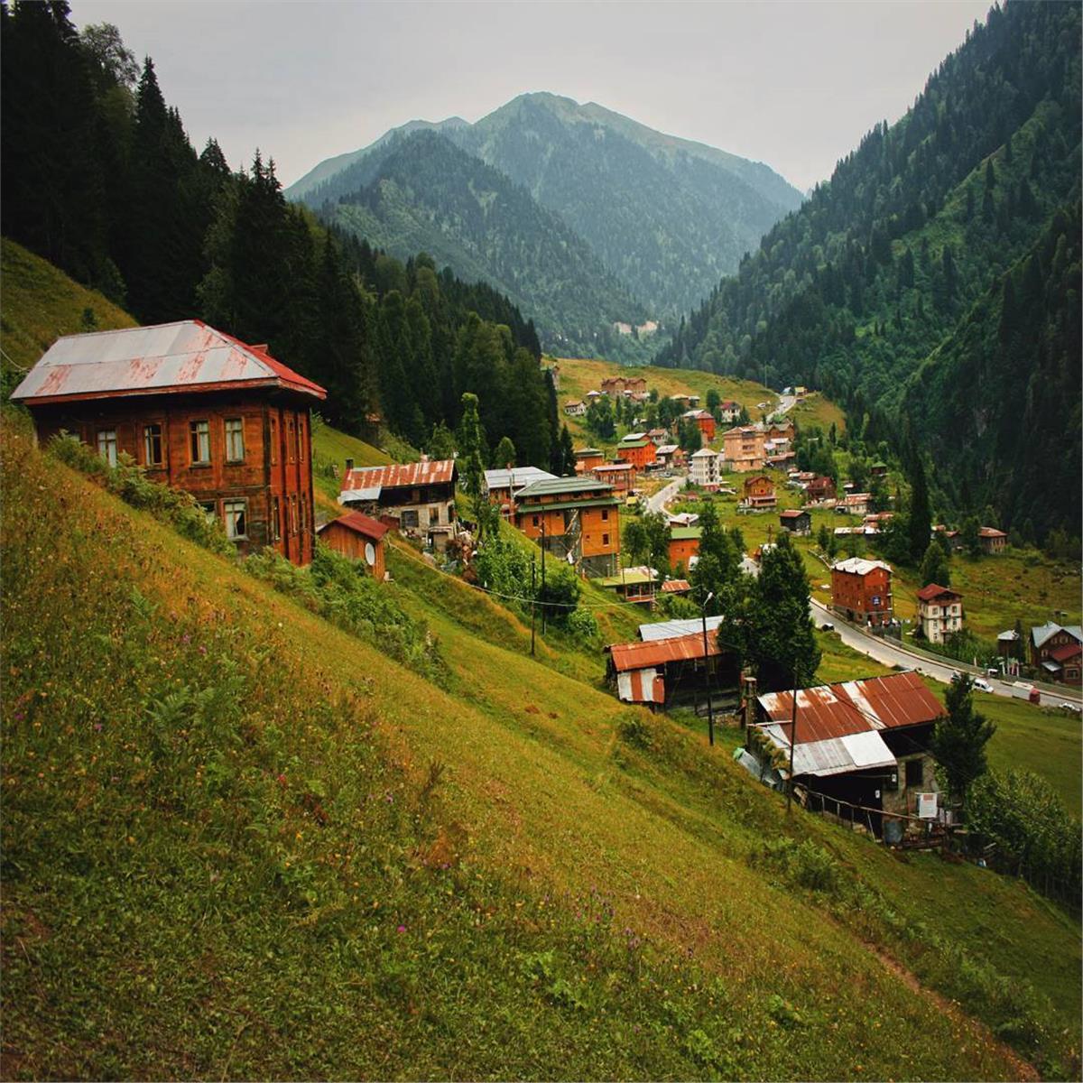 İzmir Çıkışlı 7 Gün 7 Gece Boydan Boya Karadeniz Turu. Yayla Konaklama ile Yayla  Eğlencesi ve Batum Gezili