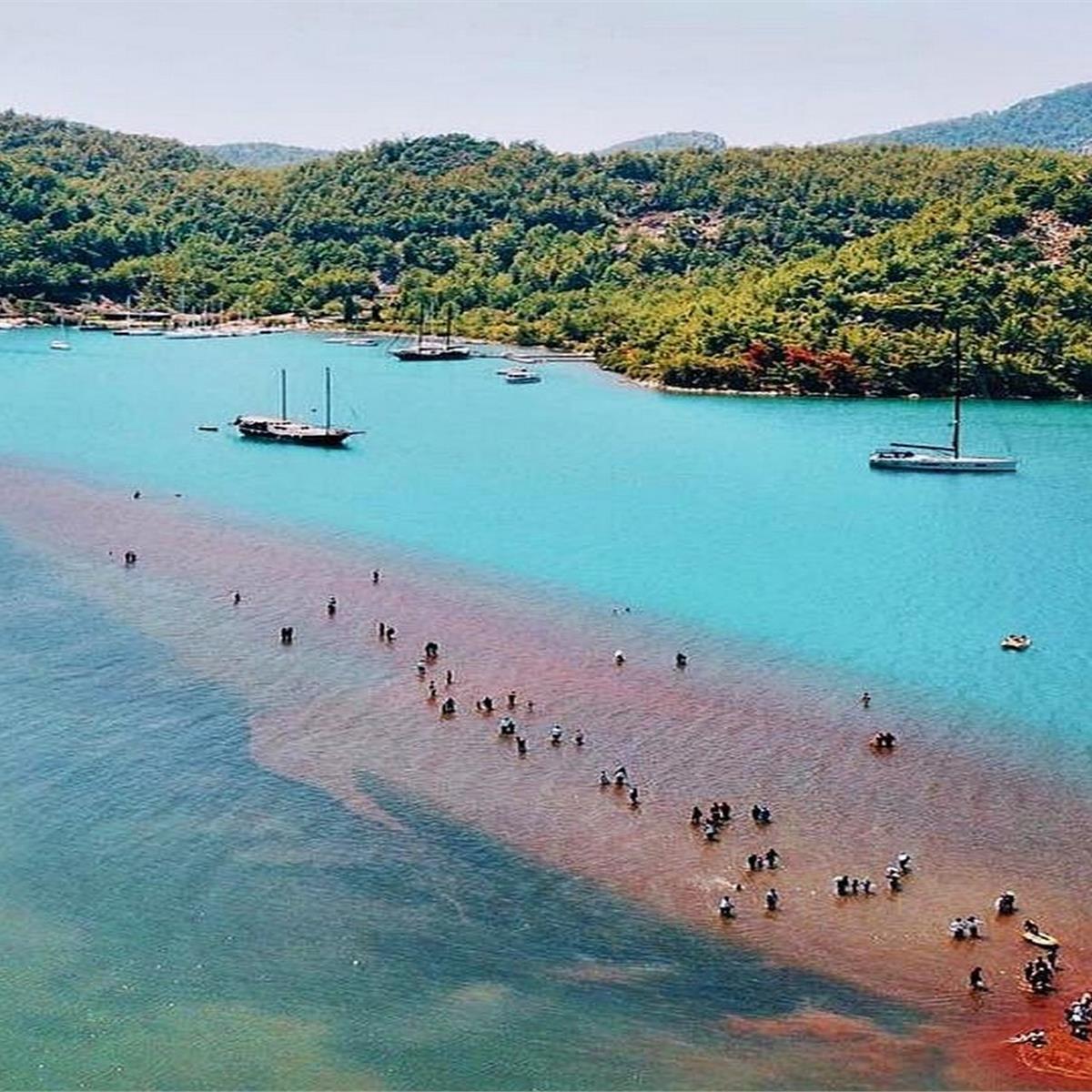 İZmir Çıkışlı 2 gece 3 gün Konaklamalı Akyaka, Kız Kumu, Bozburun, Selimiye ile Marmaris Turu