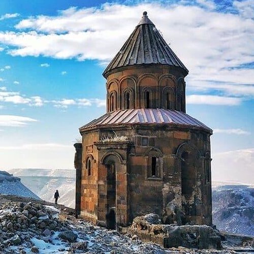 İzmir'den Uçaklı Yılbaşı Özel 3 Gece 4 Gün Konaklamalı Van Ve Kars Turu