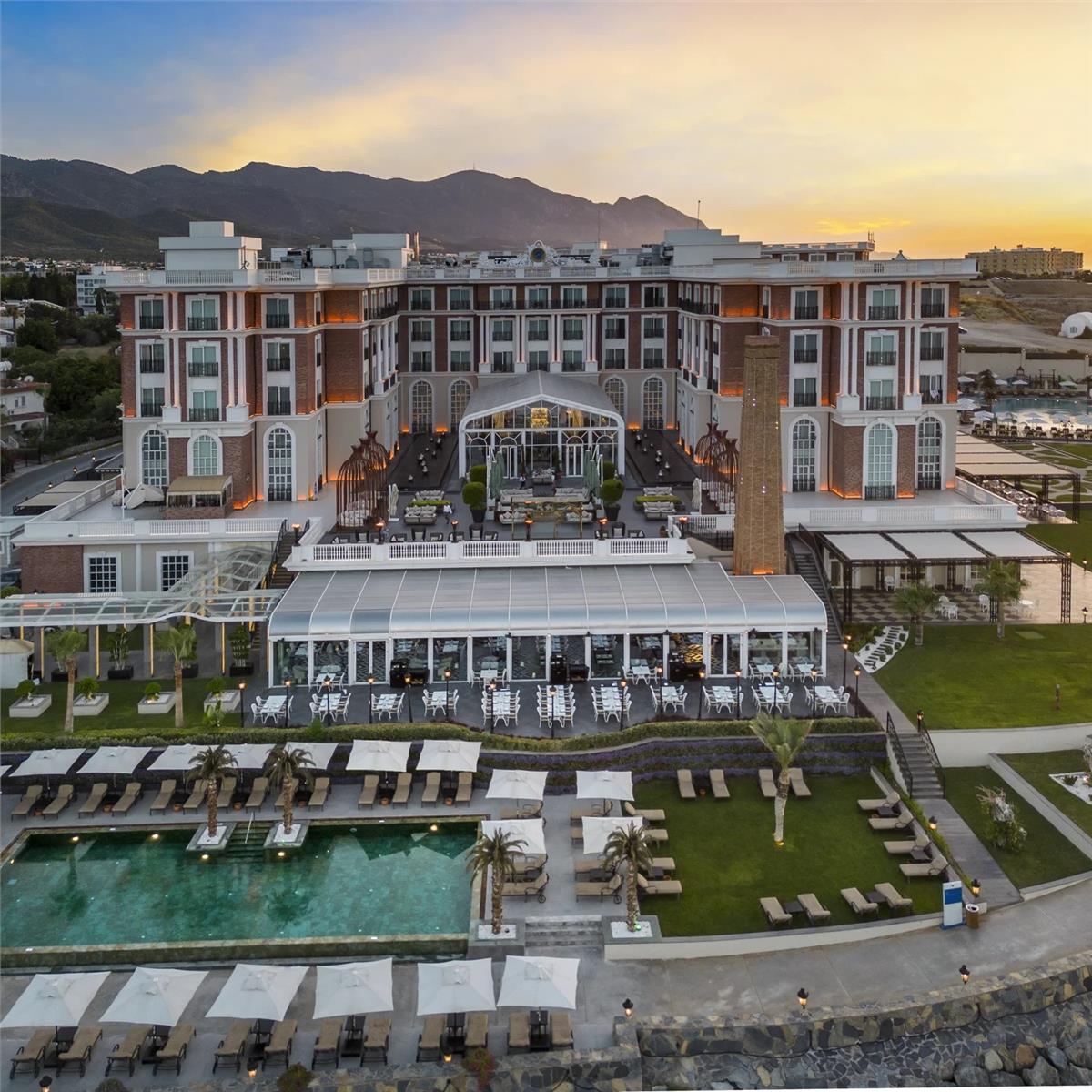 KAYA PALAZZO RESORT TAM PANSIYON PLUS KONAKLAMA SEÇENEKLERI