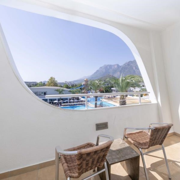 ANTALYA TRANSATLANTIK HOTEL & SPA