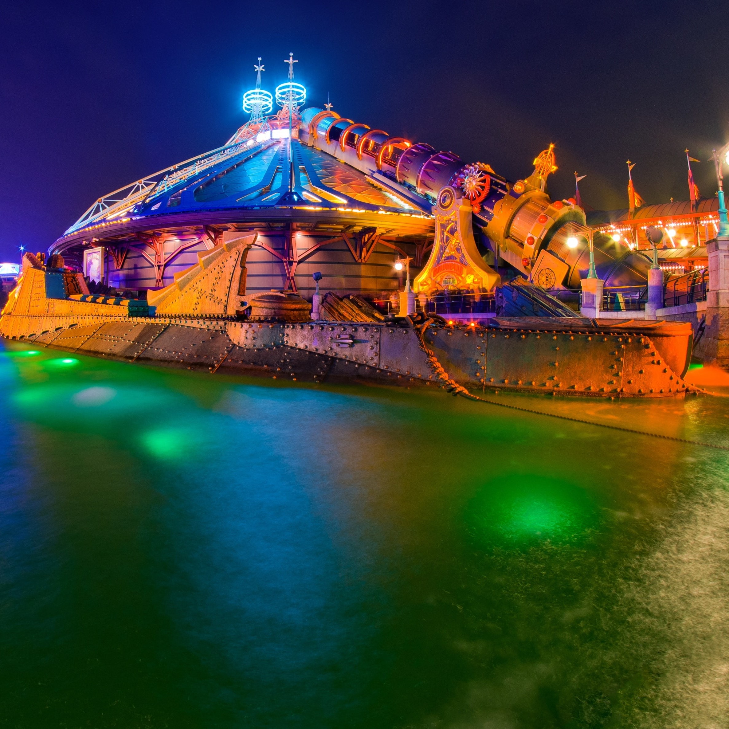 İzmir'den Uçak İle Kalkışlı 4 Gece 5 Gün Konaklamalı Sömestr Özel Amsterdam & Brüksel & Paris & Disneyland Turu