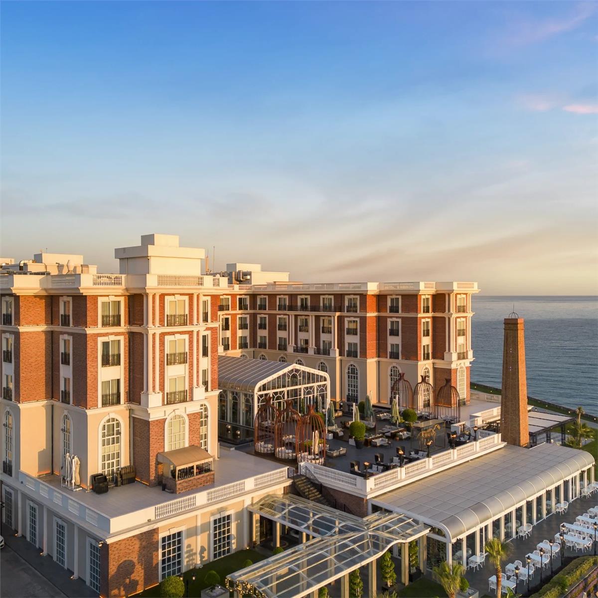 KAYA PALAZZO RESORT & CASINO'DA SILA YILBAŞI GALASI