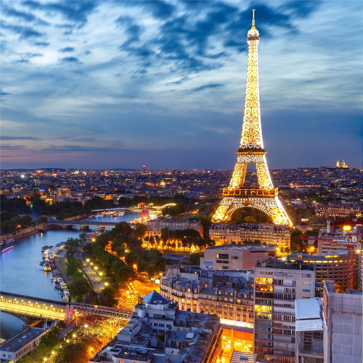 İzmir'den Uçaklı Yılbaşı Özel 3 Gece 4 Gün Konaklamalı Görkemli Paris ve İncileri Turu
