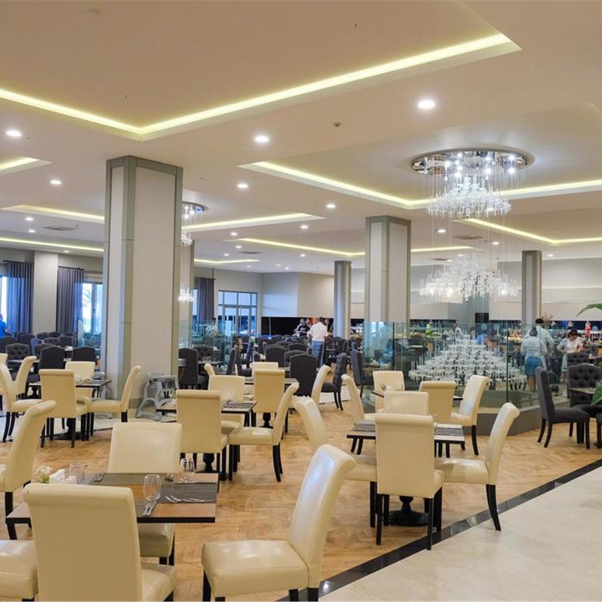THE ARKIN İSKELE HOTEL ULTRA HERŞEY DAHIL KONAKLAMA