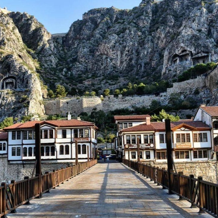 İzmir'den Otobüslü 3 Gece 4 Gün Konaklamalı Amasya, Sinop, Kastamonu, Safranbolu İle Orta Ve Batı Karadeniz Rüzgarı Turu