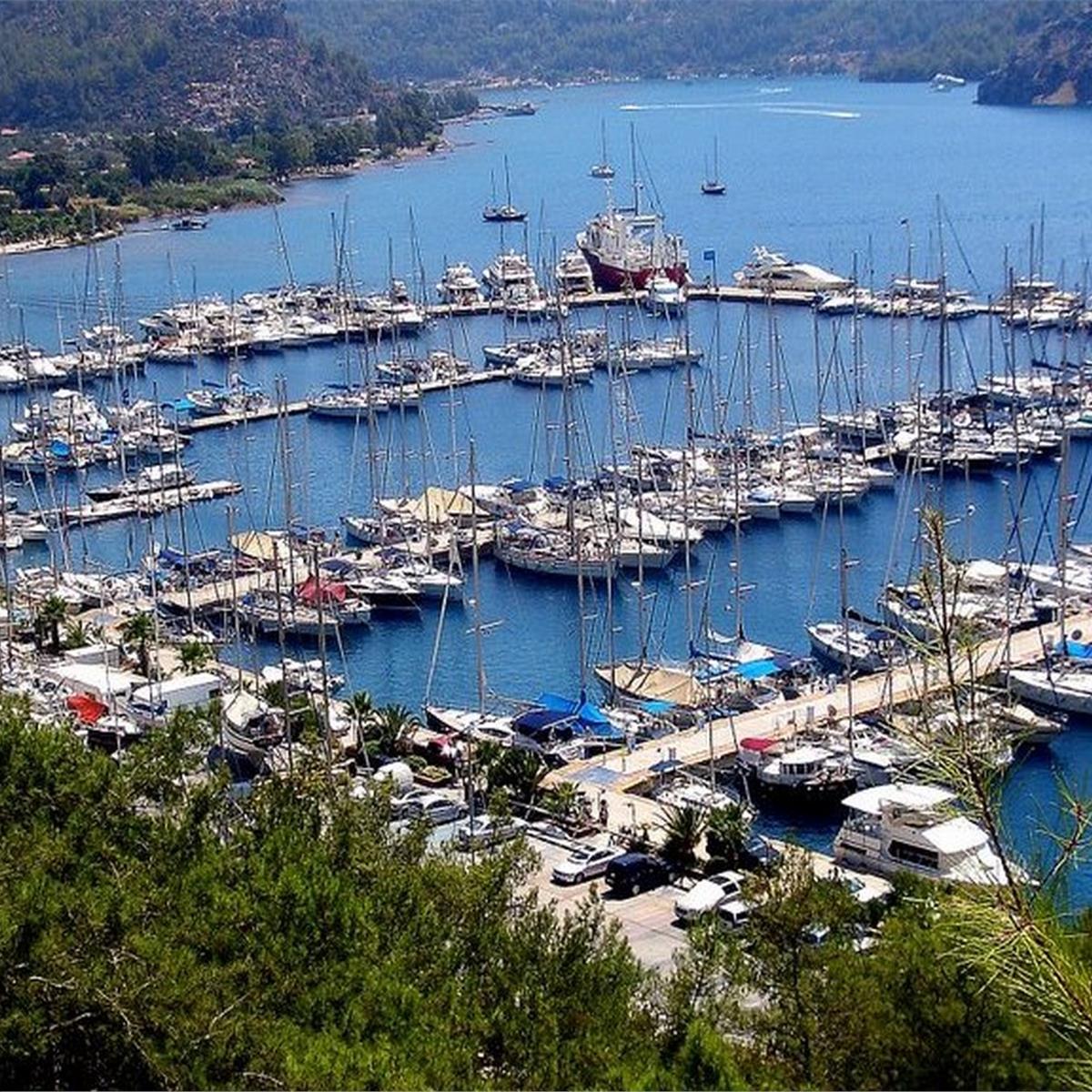 İZmir Çıkışlı 2 gece 3 gün Konaklamalı Akyaka, Kız Kumu, Bozburun, Selimiye ile Marmaris Turu