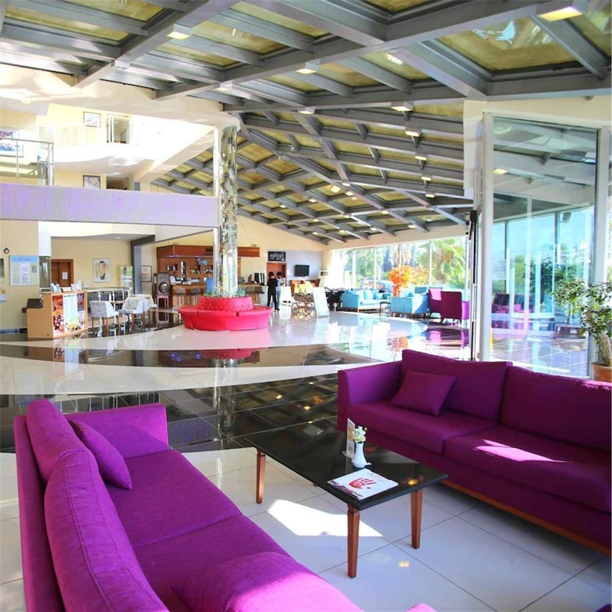 İzmir Çıkışlı 1 gece 2 gün Ultra Herşey Dahil 5 yıldızlı Dalaman Lykia Thermal & Spa Hotel Konaklamalı 2025 Yılbaşı Özel Muğla, Göcek, Dalyan Turu