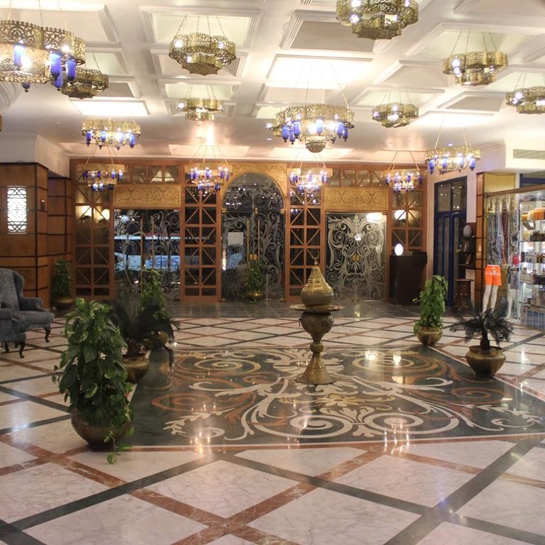 İzmir'den Uçak İle Hareketli 4 Gece 5 Gün 4 Yıldızlı El Khan Sharm El Sheikh Konaklamalı Sharm El Sheikh Turu