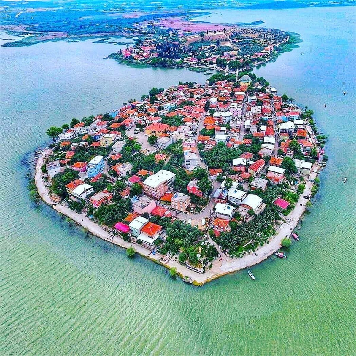İzmir Çıkışlı 2 gece 3 gün Konaklamalı Trilye, Cumalıkızık, Mudanya, Bursa Uludağ Turu.