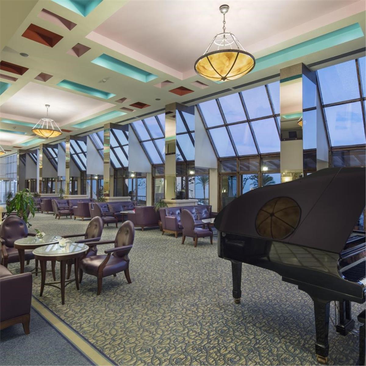 MERIT PARK HOTEL & SPA ULTRA HERŞEY DAHIL KONAKLAMA SEÇENEKLERI