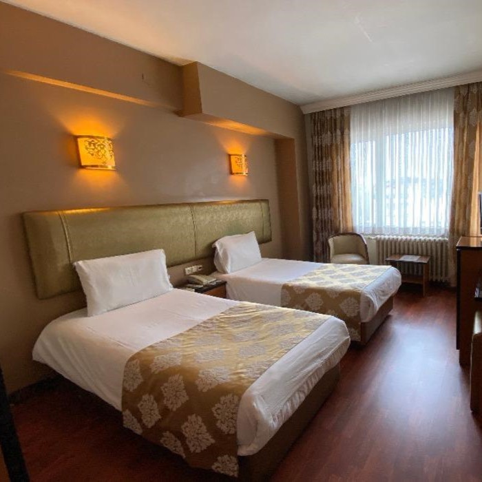 İzmir Çıkışlı Yılbaşı Özel 2 gece 3 gün 4* Artıç Hotel Konaklamalı Club Eğlencesi Dahil Bursa Uludağ Turu