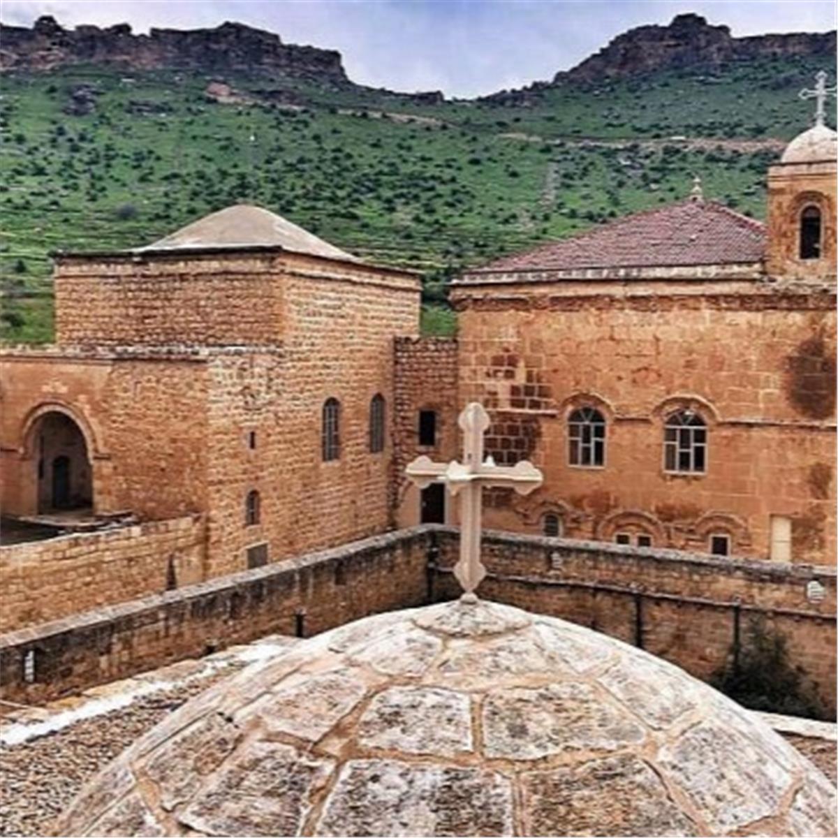 İZMIR UÇAK İLE HAREKETLI 2 GECE 3 GÜN KONAKLAMALI BUTIK MARDIN URFA DIYARBAKIR TURU