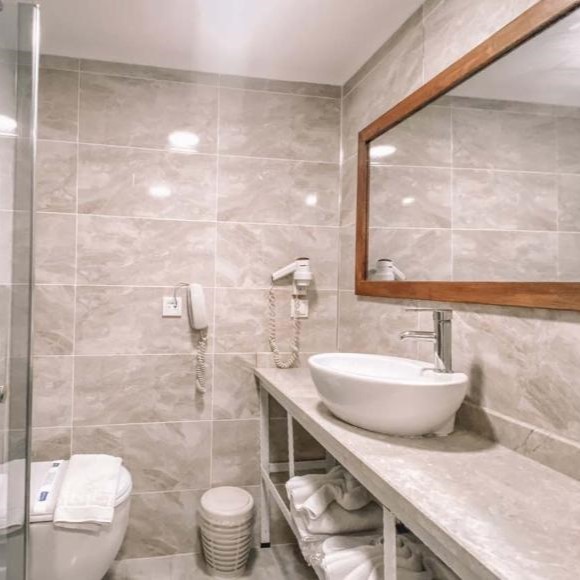 GOLDEN MUSEUM RESORT & SPA