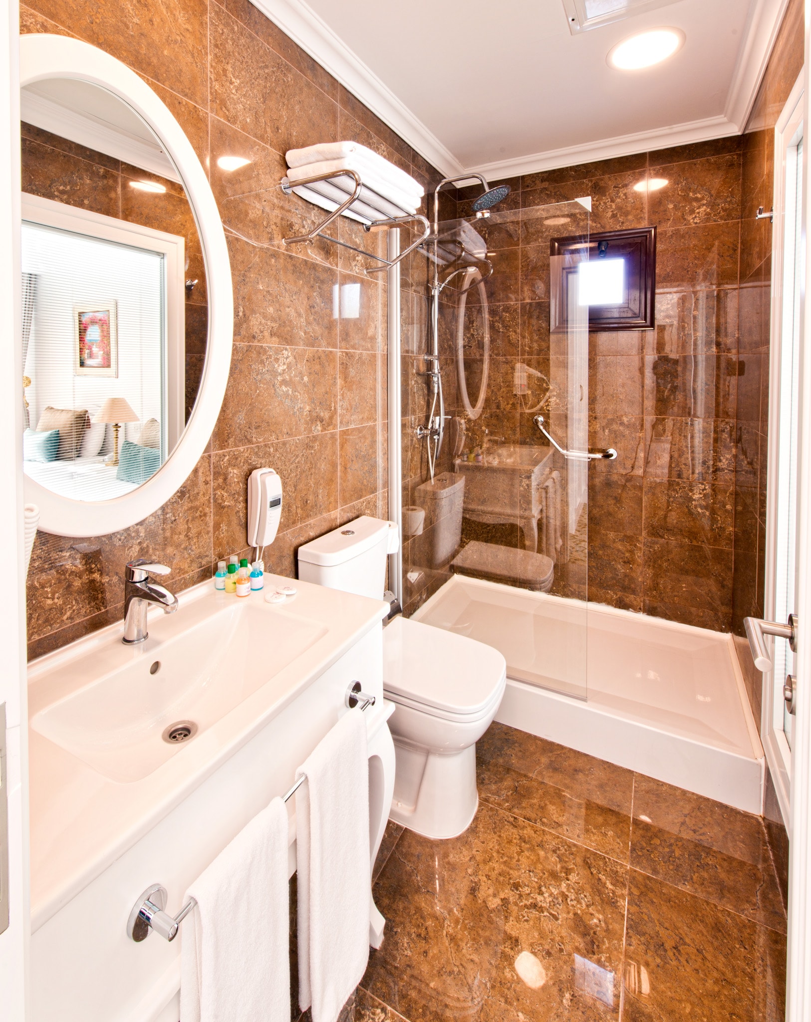 İzmir'den Uçaklı 2 Gece 3 Gün The Olive Tree Hotel Konaklamalı Kıbrıs Turu