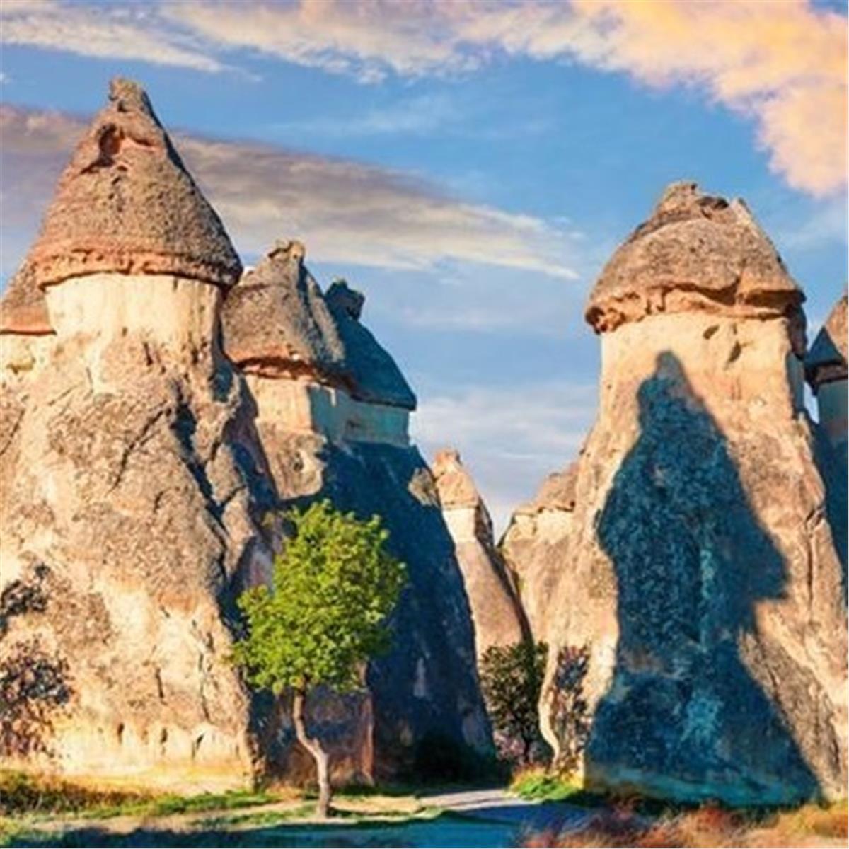 İzmir Çıkışlı Yılbaşı Özel 2 Gece 3 Gün 5* Perissia Hotel & Convetion Center Konaklamalı Yılbaşı Gala Yemeği Dahil Kapadokya Erciyes Turu