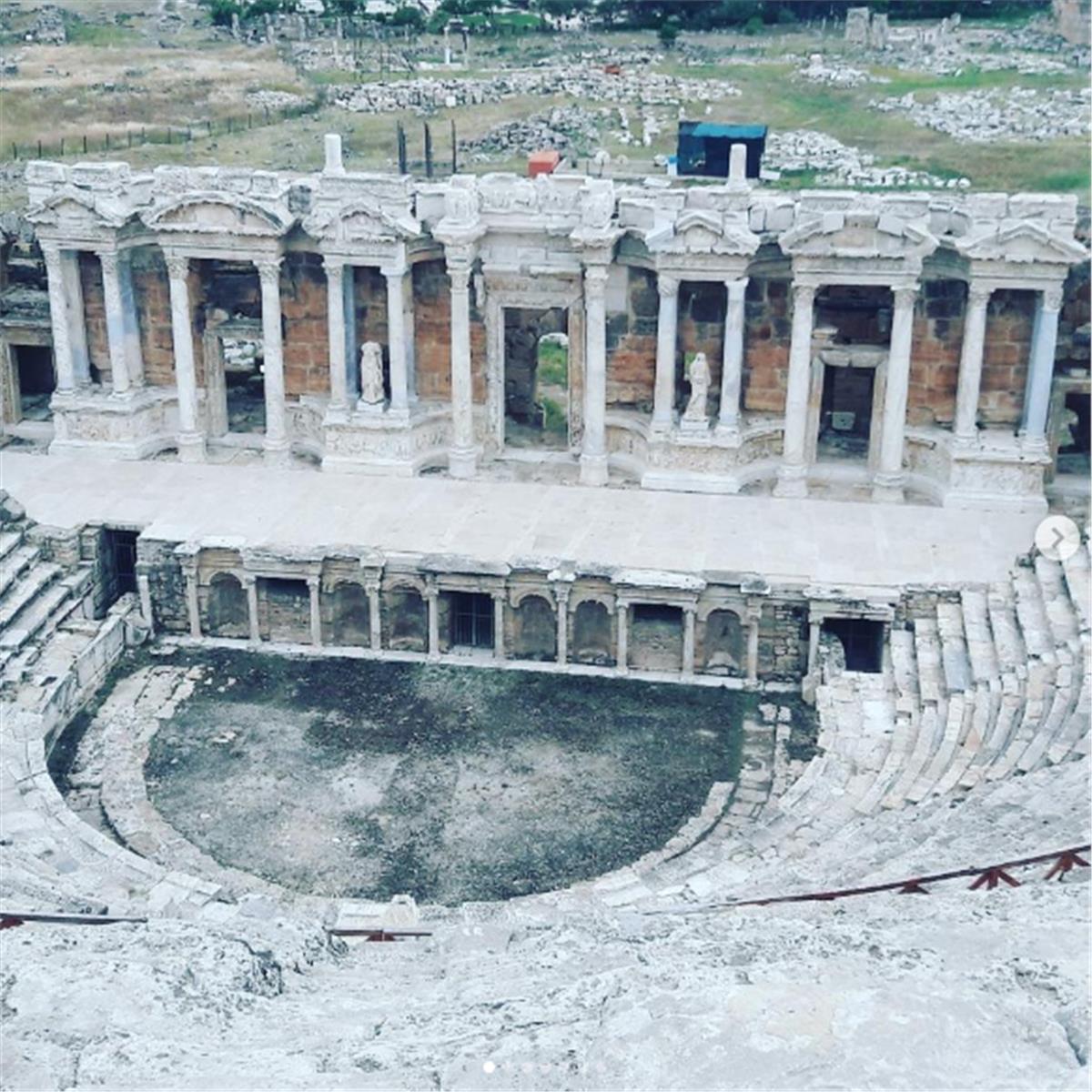 YILBAŞI ÖZEL 2 GECE 3 GÜN HIERAPARK THERMAL & SPA HOTEL DELUXE KONAKLAMA VE YILBAŞI GALASI DAHIL PAMUKKALE TERMAL OTEL TURU