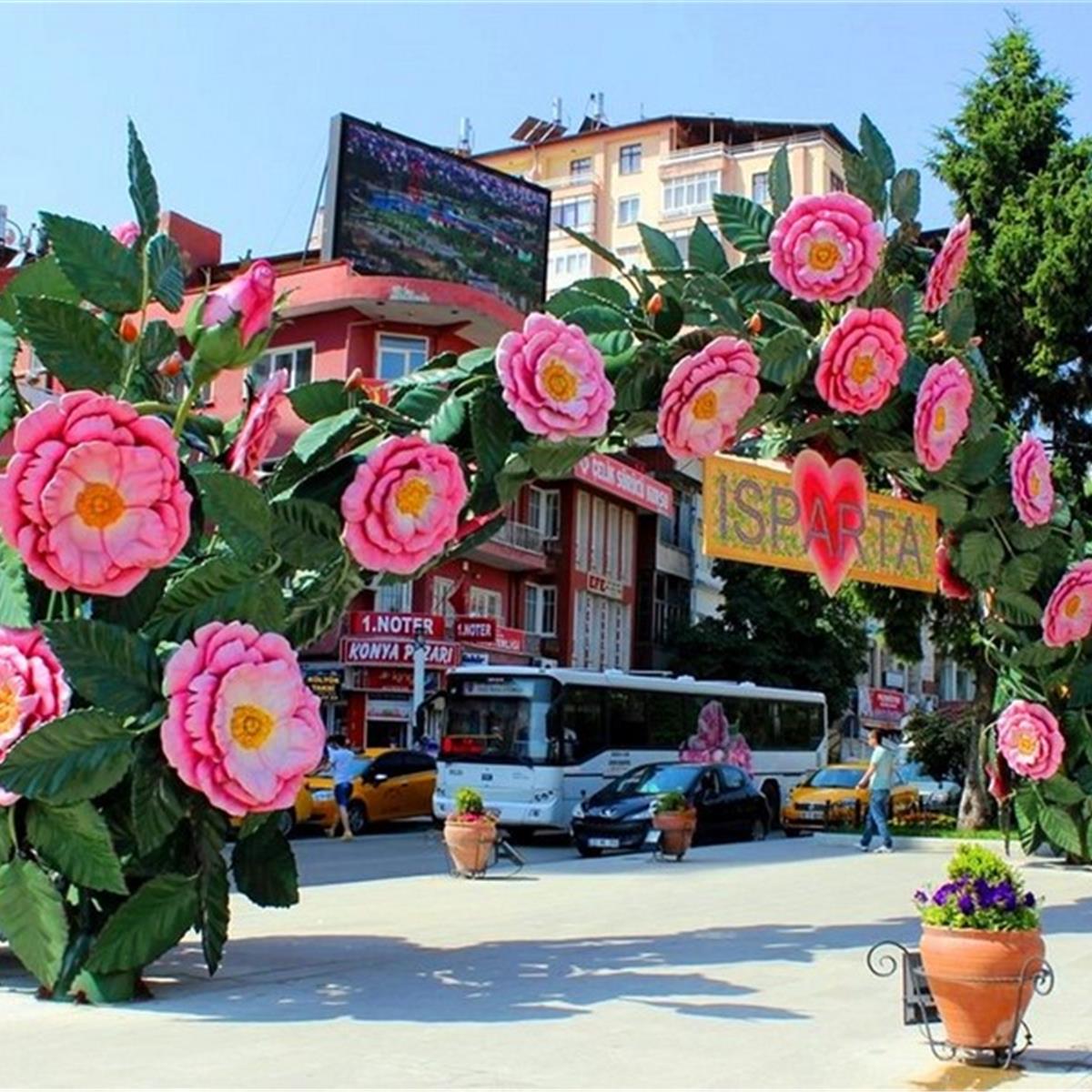 ısparta gül heykeli