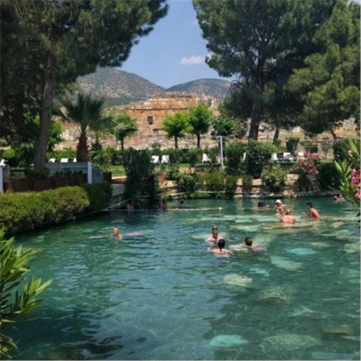 YILBAŞI ÖZEL 2 GECE 3 GÜN HIERAPARK THERMAL & SPA HOTEL DELUXE KONAKLAMA VE YILBAŞI GALASI DAHIL PAMUKKALE TERMAL OTEL TURU